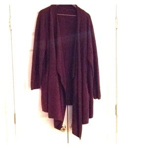 Barefoot Dreams Cozy lite cardigan.